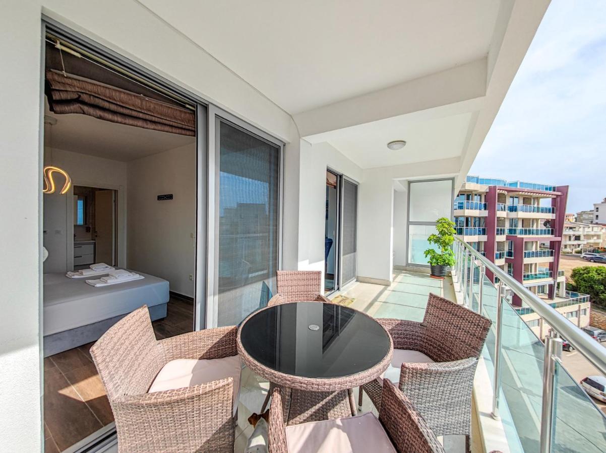 Apartment Plavo Nebo Dobra Voda Exteriér fotografie